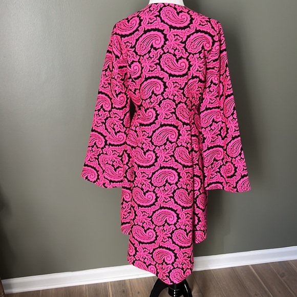 Venus Pink and Black Jacquard Coat 🍁 - Picture 6 of 9